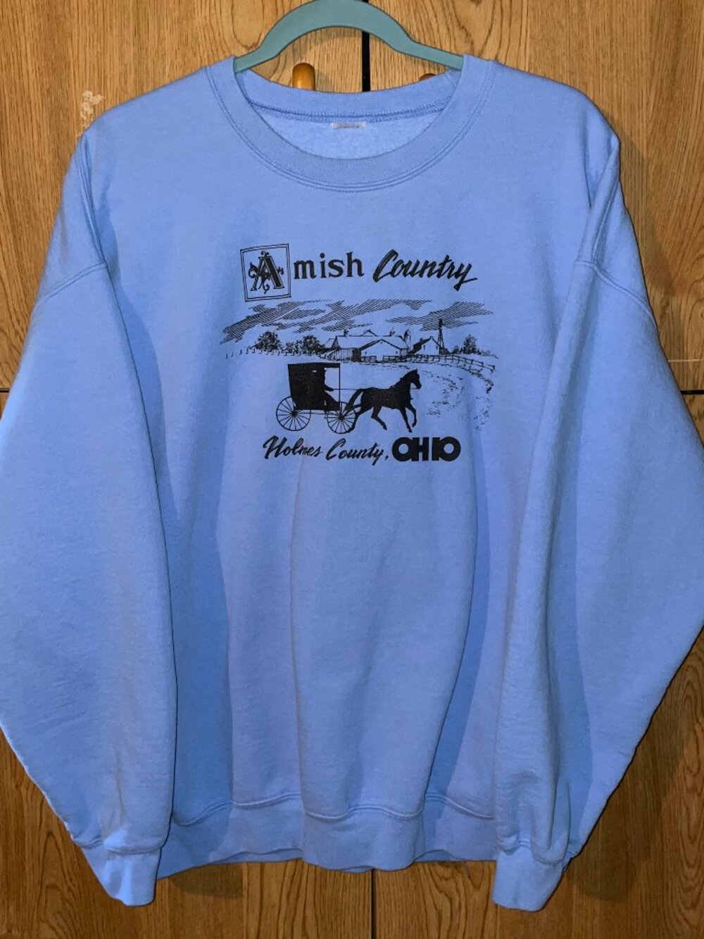 amish country crewneck